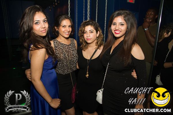 Gravity Soundbar nightclub photo 16 - May 31st, 2013