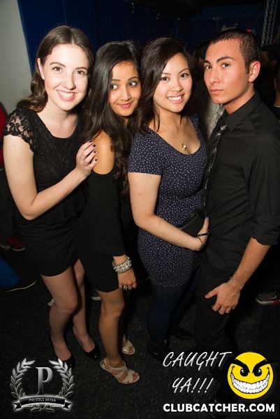 Gravity Soundbar nightclub photo 31 - May 31st, 2013