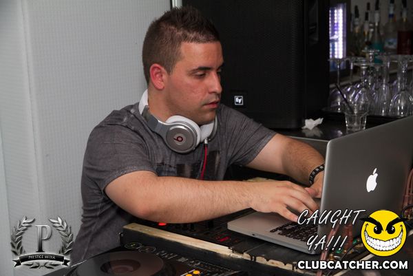 Gravity Soundbar nightclub photo 42 - May 31st, 2013