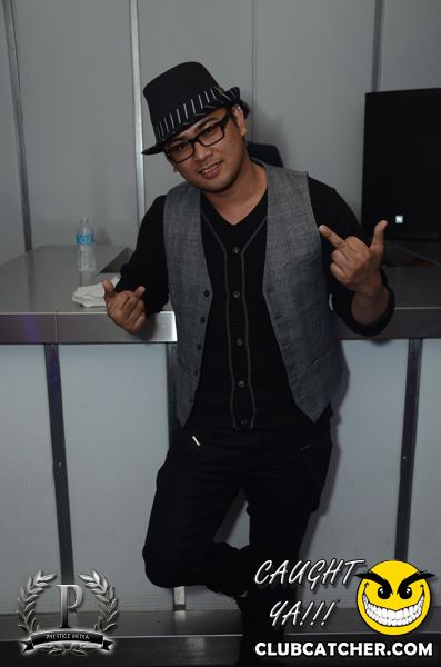 Gravity Soundbar nightclub photo 115 - June 7th, 2013