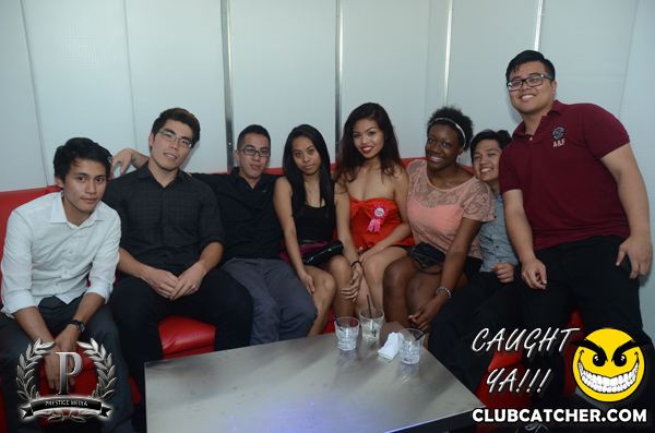 Gravity Soundbar nightclub photo 133 - June 7th, 2013