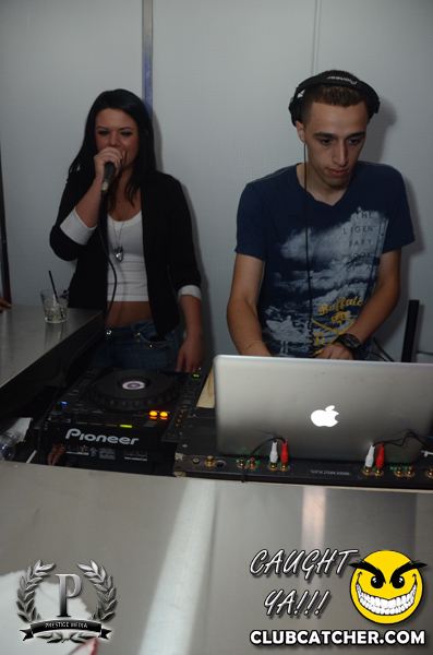 Gravity Soundbar nightclub photo 135 - June 7th, 2013