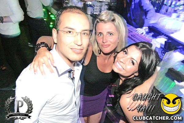 Gravity Soundbar nightclub photo 136 - June 7th, 2013