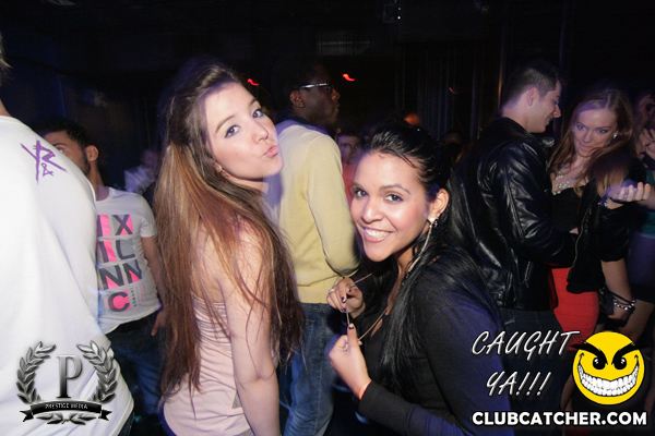 Gravity Soundbar nightclub photo 209 - June 7th, 2013