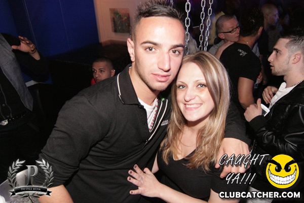 Gravity Soundbar nightclub photo 23 - June 7th, 2013