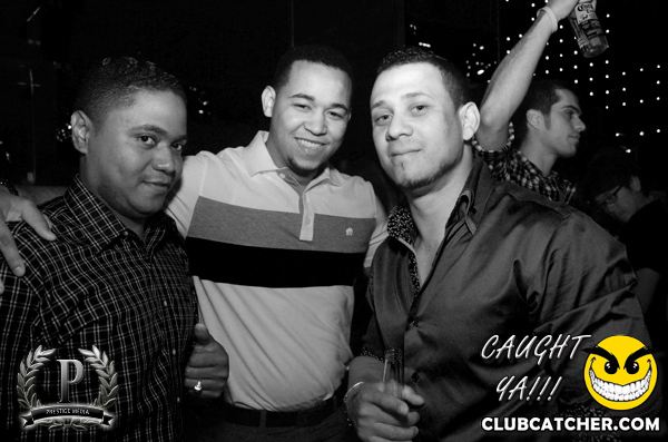 Gravity Soundbar nightclub photo 245 - June 7th, 2013