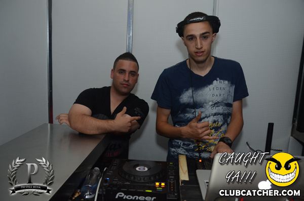 Gravity Soundbar nightclub photo 258 - June 7th, 2013