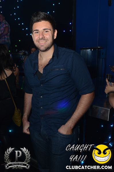 Gravity Soundbar nightclub photo 264 - June 7th, 2013