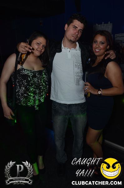 Gravity Soundbar nightclub photo 271 - June 7th, 2013