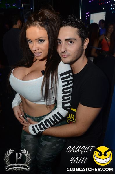 Gravity Soundbar nightclub photo 36 - June 7th, 2013