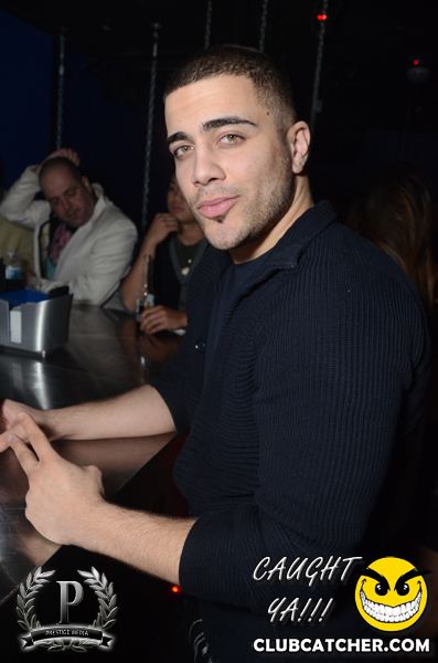 Gravity Soundbar nightclub photo 37 - June 7th, 2013