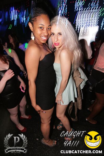 Gravity Soundbar nightclub photo 44 - June 7th, 2013