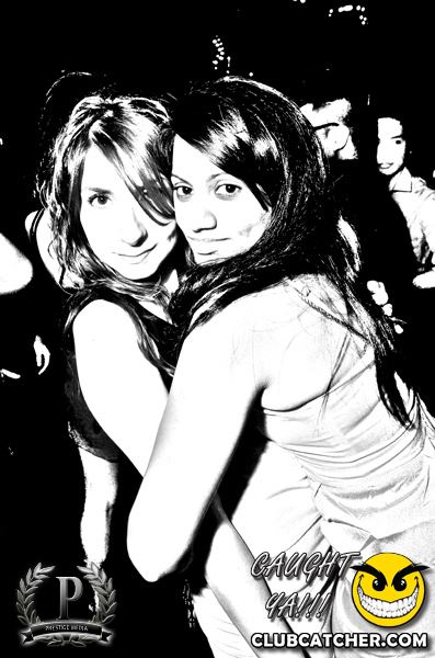 Gravity Soundbar nightclub photo 57 - June 7th, 2013