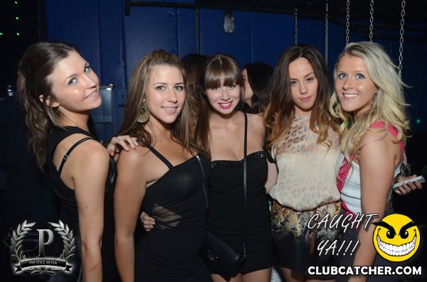 Gravity Soundbar nightclub photo 8 - June 7th, 2013