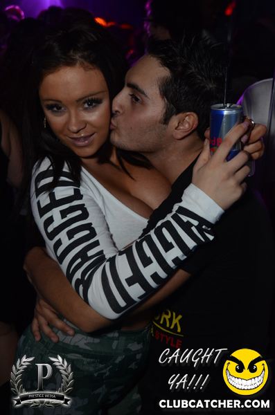 Gravity Soundbar nightclub photo 81 - June 7th, 2013