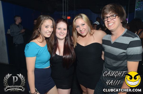 Gravity Soundbar nightclub photo 92 - June 7th, 2013