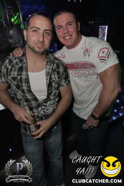 Gravity Soundbar nightclub photo 11 - June 14th, 2013