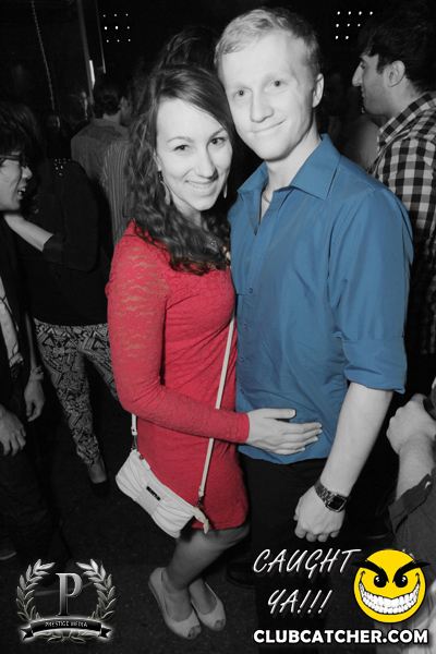 Gravity Soundbar nightclub photo 115 - June 14th, 2013