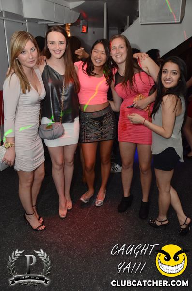 Gravity Soundbar nightclub photo 140 - June 14th, 2013