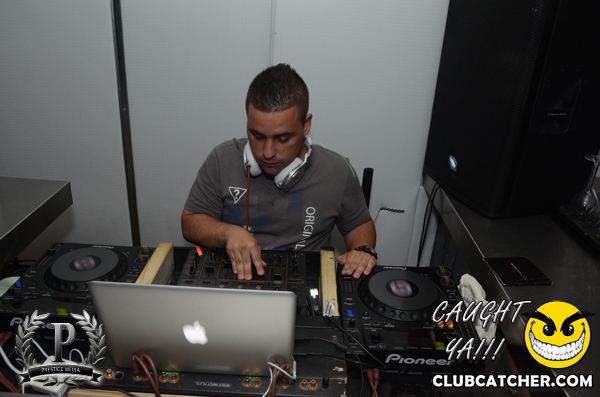 Gravity Soundbar nightclub photo 197 - June 14th, 2013