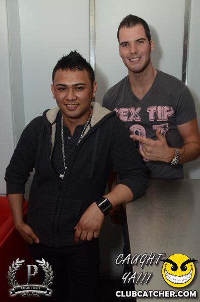 Gravity Soundbar nightclub photo 201 - June 14th, 2013