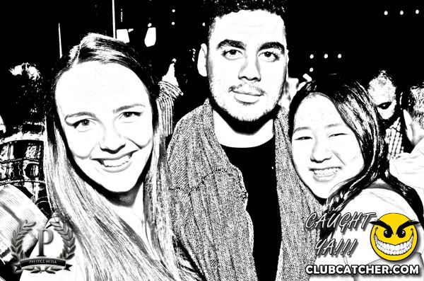 Gravity Soundbar nightclub photo 202 - June 14th, 2013