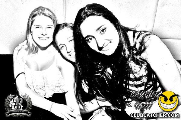 Gravity Soundbar nightclub photo 205 - June 14th, 2013