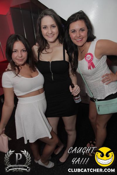 Gravity Soundbar nightclub photo 68 - June 14th, 2013