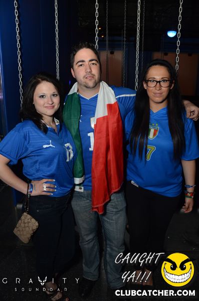 Gravity Soundbar nightclub photo 132 - June 19th, 2013