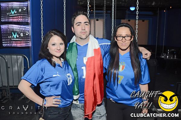 Gravity Soundbar nightclub photo 304 - June 19th, 2013