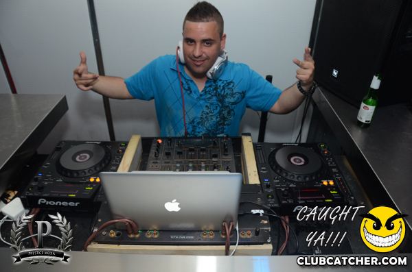 Gravity Soundbar nightclub photo 11 - June 21st, 2013