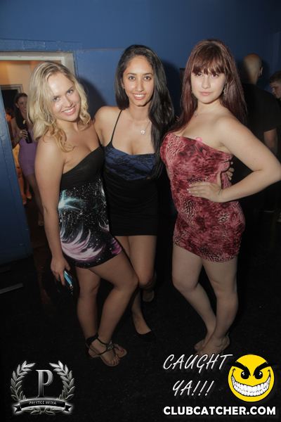 Gravity Soundbar nightclub photo 107 - June 21st, 2013