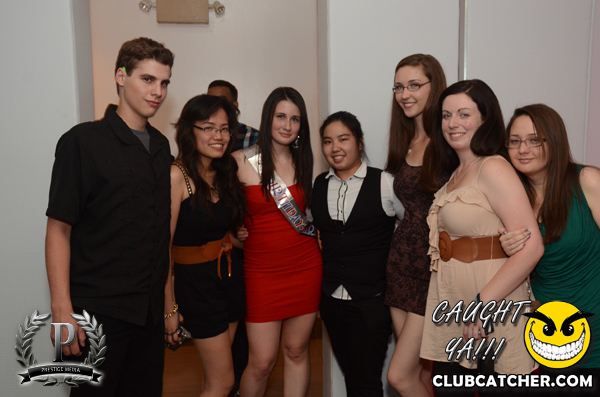 Gravity Soundbar nightclub photo 108 - June 21st, 2013