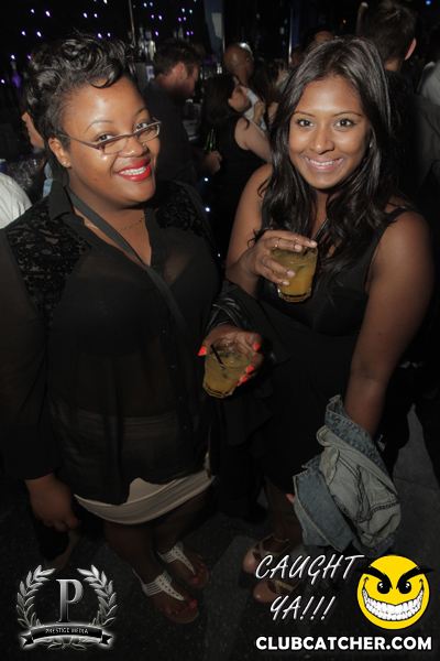 Gravity Soundbar nightclub photo 127 - June 21st, 2013