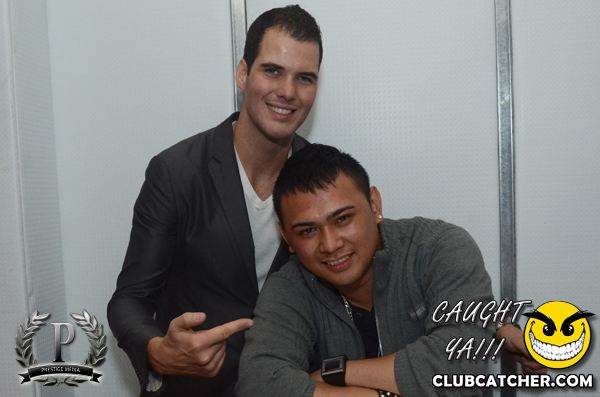 Gravity Soundbar nightclub photo 150 - June 21st, 2013