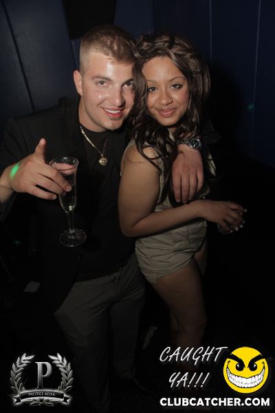 Gravity Soundbar nightclub photo 182 - June 21st, 2013