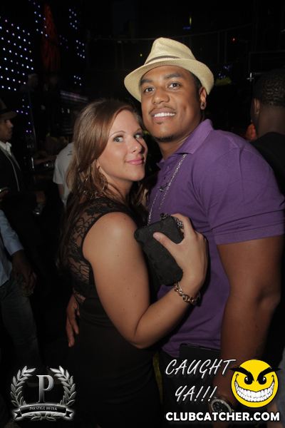 Gravity Soundbar nightclub photo 34 - June 21st, 2013