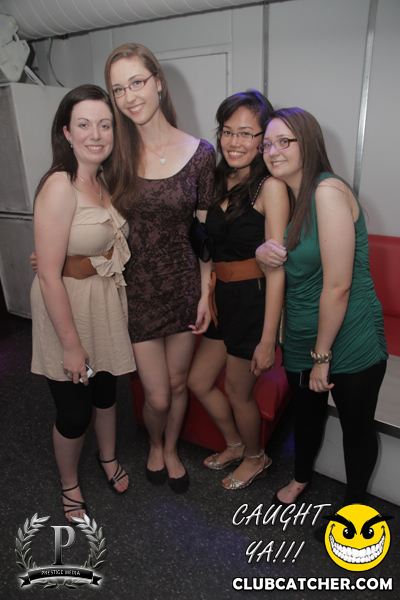 Gravity Soundbar nightclub photo 5 - June 21st, 2013