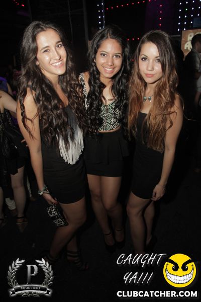 Gravity Soundbar nightclub photo 60 - June 21st, 2013