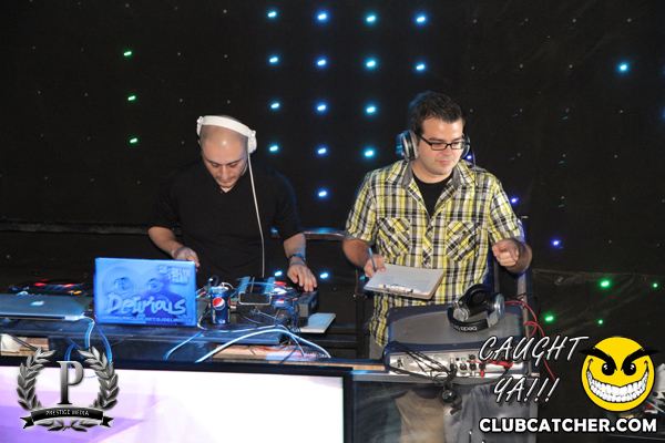 Gravity Soundbar nightclub photo 34 - June 28th, 2013