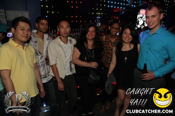 Gravity Soundbar nightclub photo 52 - June 28th, 2013