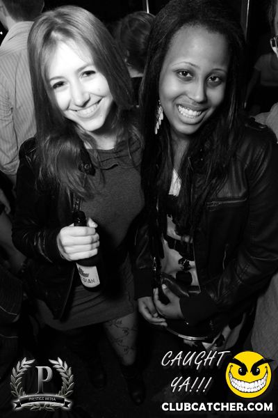 Gravity Soundbar nightclub photo 59 - June 28th, 2013