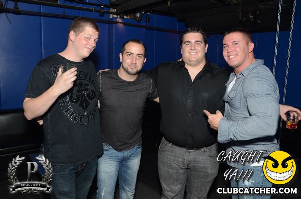 Gravity Soundbar nightclub photo 80 - June 28th, 2013