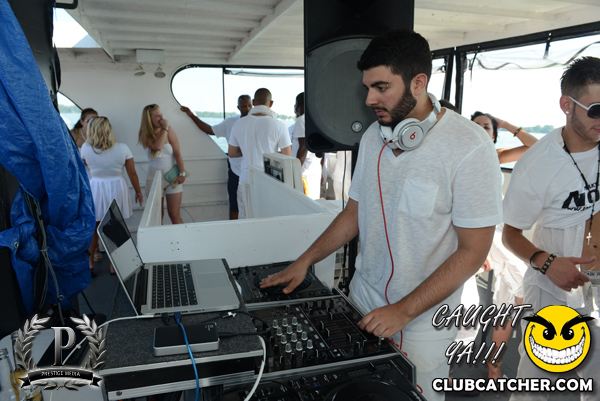 Boat Cruise party venue photo 323 - July 14th, 2013