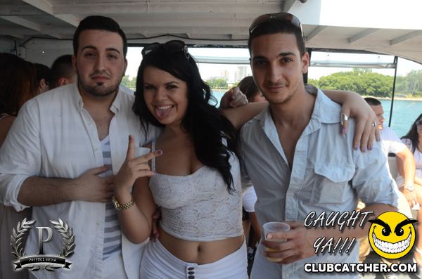 Boat Cruise party venue photo 413 - July 14th, 2013