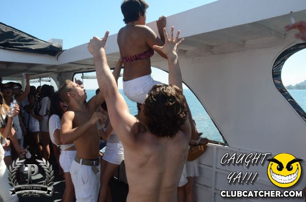 Boat Cruise party venue photo 417 - July 14th, 2013