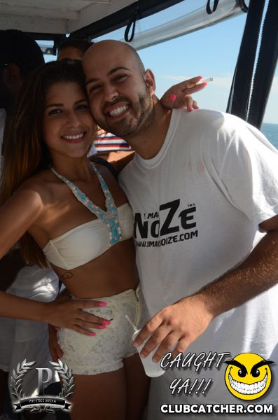 Boat Cruise party venue photo 421 - July 14th, 2013