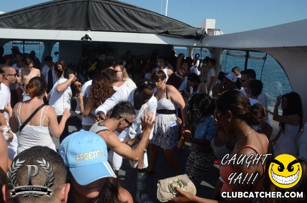 Boat Cruise party venue photo 468 - July 14th, 2013