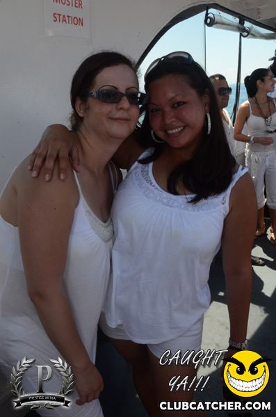 Boat Cruise party venue photo 559 - July 14th, 2013