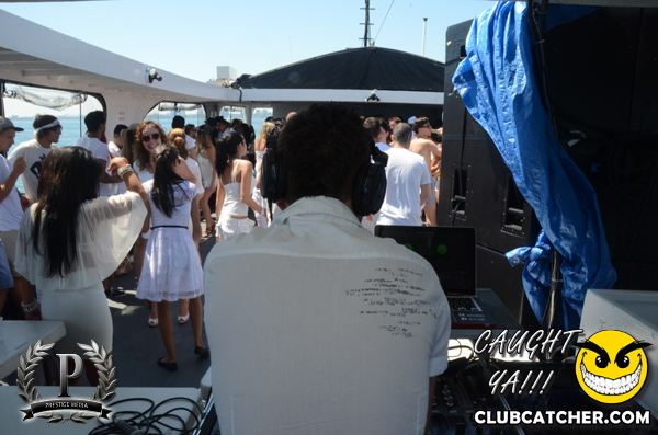 Boat Cruise party venue photo 585 - July 14th, 2013